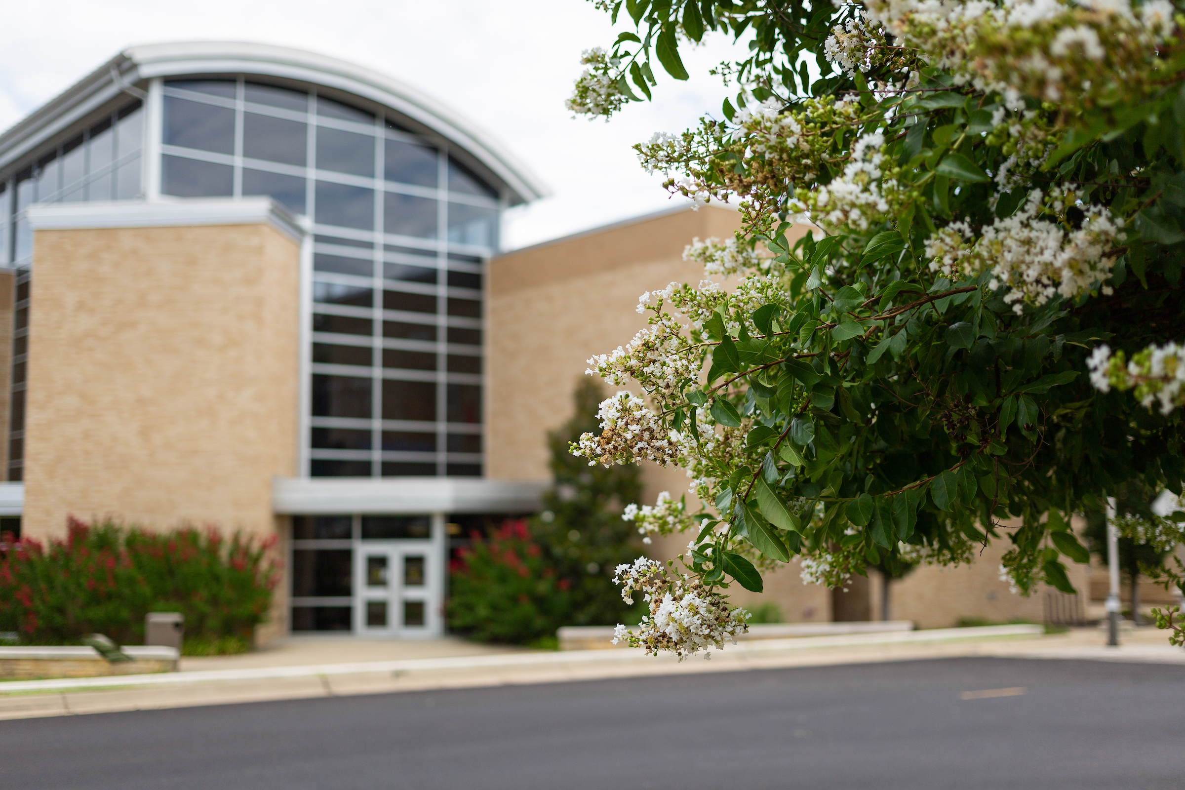 Donald W. Reynolds Center